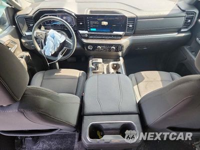 Zdjęcie 8 z 12 samochodu: 2024 CHEVROLET SILVERADO K1500 LT VIN:2GCUDDED7R1142338 - miniatura