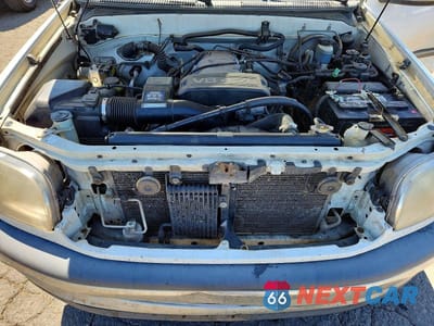 Zdjęcie 11 z 12 samochodu: 2000 TOYOTA TUNDRA SR5 VIN:5TBBT4419YS098022 - miniatura