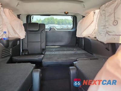 Zdjęcie 10 z 13 samochodu: 2019 GMC YUKON SLT VIN:1GKS2BKC6KR350712 - miniatura