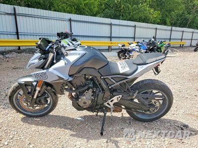 Trzecie zdjęcie samochodu z tyłu: 2024 SUZUKI GSX800 R VIN:JS1EM11BXR7100332 - miniatura