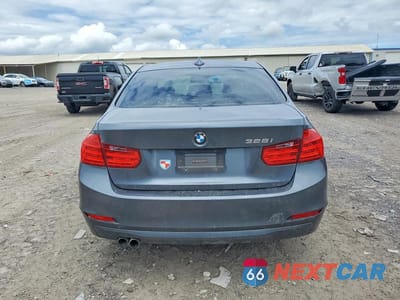 Zdjęcie 6 z 12 samochodu: 2015 BMW 328 I VIN:WBA3A5G57FNS82932 - miniatura