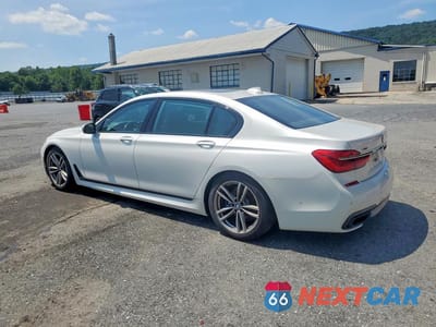 Drugie zdjęcie samochodu z przodu: 2016 BMW 750 XI VIN:WBA7F2C57GG419395 - miniatura