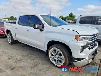 Czwarte zdjęcie samochodu z boku: 2025 CHEVROLET SILVERADO K1500 LTZ VIN:3GCUKGELXSG164829 - miniatura