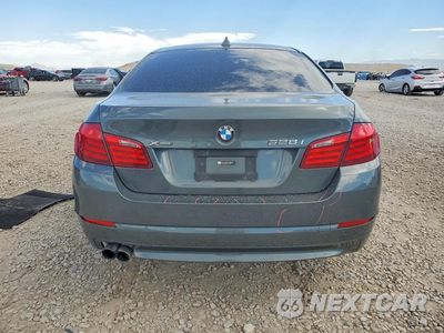 Zdjęcie 6 z 12 samochodu: 2013 BMW 528 XI VIN:WBAXH5C52DDW13423 - miniatura