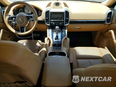 Zdjęcie 8 z 13 samochodu: 2016 PORSCHE CAYENNE SE HYBRID VIN:WP1AE2A26GLA62575 - miniatura