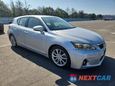Czwarte zdjęcie samochodu z boku: 2011 LEXUS CT 200 VIN:JTHKD5BH6B2020465 - miniatura