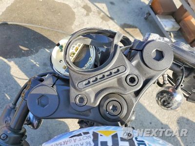 Zdjęcie 7 z 8 samochodu: 2016 HARLEY-DAVIDSON XL1200 CX VIN:1HD1LM362GC444426 - miniatura