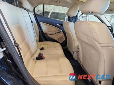 Zdjęcie 10 z 13 samochodu: 2018 MERCEDES-BENZ GLA 250 4MATIC VIN:WDCTG4GB2JJ463321 - miniatura