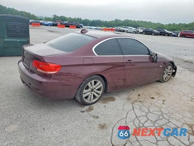 Trzecie zdjęcie samochodu z tyłu: 2008 BMW 328 XI SULEV VIN:WBAWV53508PF95242 - miniatura