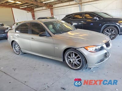 Czwarte zdjęcie samochodu z boku: 2008 BMW 328 I VIN:WBAVA37518NL53722 - miniatura