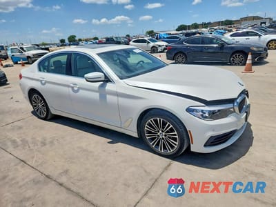 Czwarte zdjęcie samochodu z boku: 2019 BMW 530 I VIN:WBAJA5C5XKWW18753 - miniatura