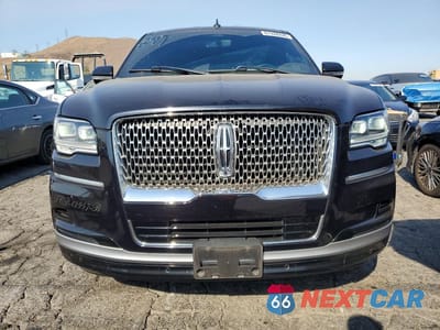 Piąte zdjęcie samochodu w środku: 2022 LINCOLN NAVIGATOR L VIN:5LMJJ3MT8NEL13842 - miniatura