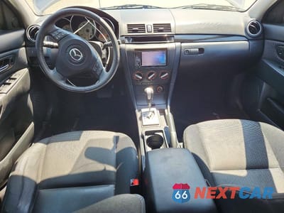 Zdjęcie 8 z 12 samochodu: 2009 MAZDA 3 I VIN:JM1BK32G891232755 - miniatura