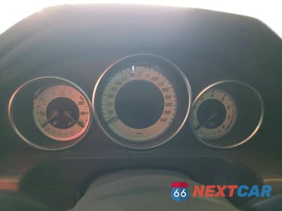 Zdjęcie 9 z 12 samochodu: 2014 MERCEDES-BENZ E 350 4MATIC VIN:WDDHF8JB7EB004354 - miniatura