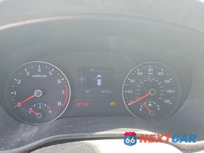 Zdjęcie 9 z 13 samochodu: 2017 KIA SPORTAGE LX VIN:KNDPM3ACXH7214042 - miniatura