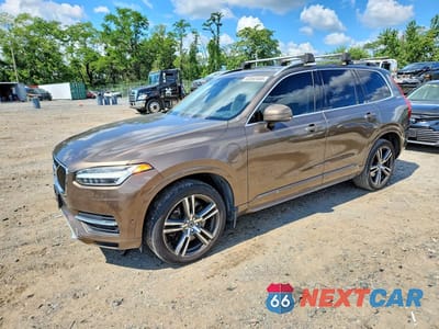 2016 VOLVO XC90 T8 YV4BC0PK5G1046027 - główne zdjęcie licytacji z USA - miniatura