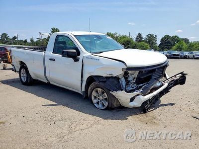 Czwarte zdjęcie samochodu z boku: 2022 CHEVROLET SILVERADO C1500 VIN:3GCNAAED5NG666780 - miniatura