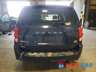 Zdjęcie 6 z 13 samochodu: 2016 DODGE GRAND CARAVAN SE VIN:2C4RDGBG6GR196038 - miniatura