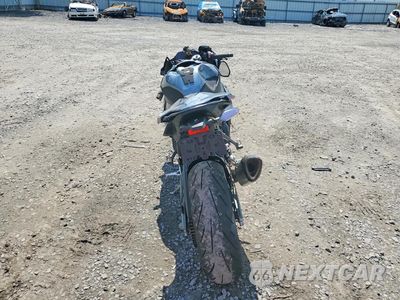 Czwarte zdjęcie samochodu z boku: 2026 BMW S 1000 RR VIN:WB10P2306T6M27894 - miniatura