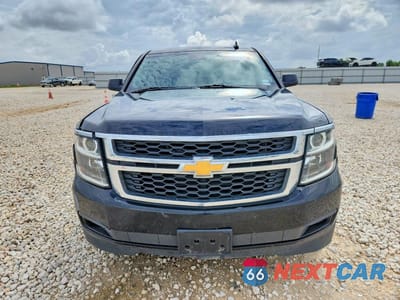 Piąte zdjęcie samochodu w środku: 2018 CHEVROLET SUBURBAN K1500 LT VIN:1GNSKHKC8JR317859 - miniatura
