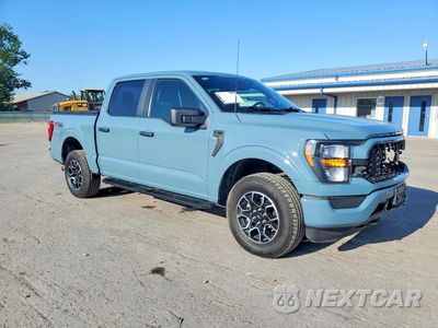 Czwarte zdjęcie samochodu z boku: 2023 FORD F150 SUPERCREW VIN:1FTEW1EPXPKD58091 - miniatura