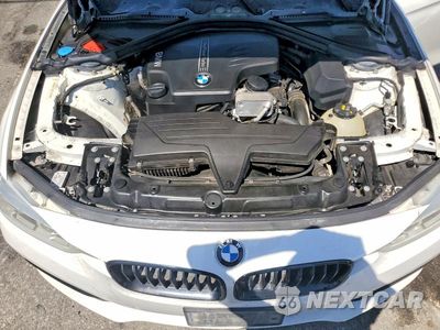 Zdjęcie 11 z 12 samochodu: 2017 BMW 320 I VIN:WBA8E1G36HNU17421 - miniatura