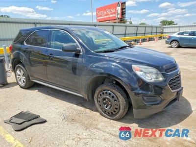 Czwarte zdjęcie samochodu z boku: 2017 CHEVROLET EQUINOX LS VIN:2GNFLEEKXH6313415 - miniatura