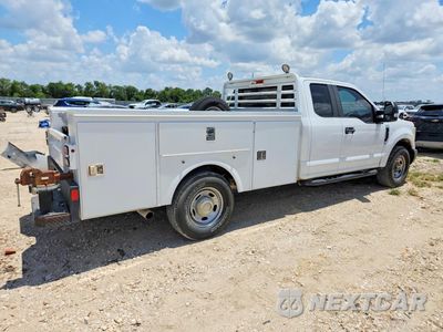 Trzecie zdjęcie samochodu z tyłu: 2017 FORD F350 SUPER DUTY VIN:1FD7X3E69HEB93655 - miniatura