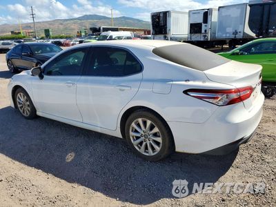 Drugie zdjęcie samochodu z przodu: 2018 TOYOTA CAMRY L VIN:4T1B11HK8JU028670 - miniatura