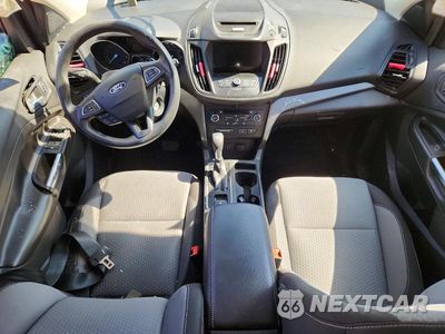 Zdjęcie 8 z 14 samochodu: 2017 FORD ESCAPE SE VIN:1FMCU9GD9HUB68251 - miniatura