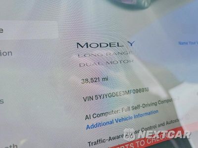 Zdjęcie 9 z 12 samochodu: 2021 TESLA MODEL Y VIN:5YJYGDEE3MF096918 - miniatura
