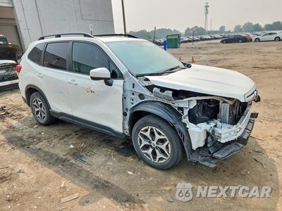 Czwarte zdjęcie samochodu z boku: 2020 SUBARU FORESTER PREMIUM VIN:JF2SKAJC4LH466832 - miniatura