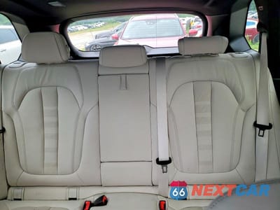 Zdjęcie 10 z 14 samochodu: 2021 BMW X5 M50I VIN:5UXJU4C02M9G00551 - miniatura