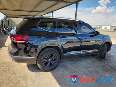 Trzecie zdjęcie samochodu z tyłu: 2018 VOLKSWAGEN ATLAS SEL VIN:1V2ER2CA1JC559017 - miniatura