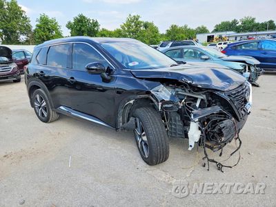 Czwarte zdjęcie samochodu z boku: 2023 NISSAN ROGUE SL VIN:5N1BT3CB1PC765236 - miniatura