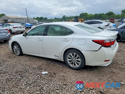 Drugie zdjęcie samochodu z przodu: 2013 LEXUS ES 300H VIN:JTHBW1GG8D2033661 - miniatura