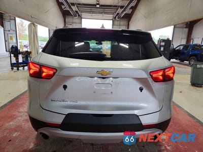 Zdjęcie 6 z 13 samochodu: 2020 CHEVROLET BLAZER 2LT VIN:3GNKBHR47LS682810 - miniatura