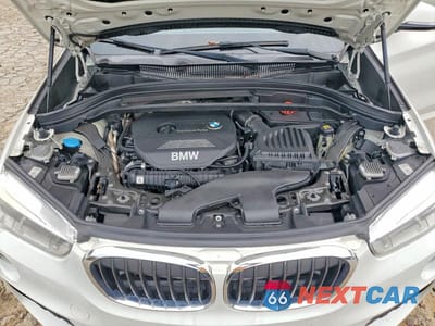 Zdjęcie 12 z 13 samochodu: 2016 BMW X1 XDRIVE28I VIN:WBXHT3C38G5E56204 - miniatura