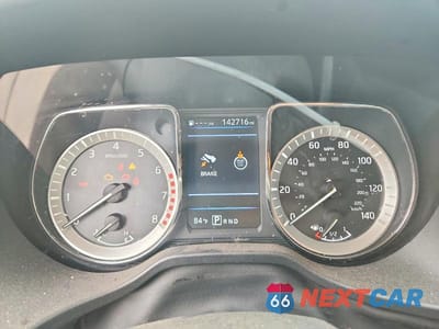 Zdjęcie 9 z 12 samochodu: 2019 NISSAN TITAN SV VIN:1N6AA1EK9KN510223 - miniatura