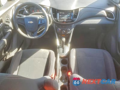 Zdjęcie 8 z 12 samochodu: 2017 CHEVROLET TRAX LS VIN:3GNCJKSB0HL257461 - miniatura