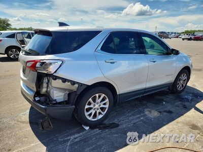Trzecie zdjęcie samochodu z tyłu: 2019 CHEVROLET EQUINOX LT VIN:3GNAXKEV9KS679396 - miniatura
