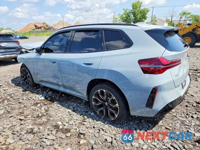 Drugie zdjęcie samochodu z przodu: 2026 BMW X3 M50 VIN:5UX73GP00T9339893 - miniatura