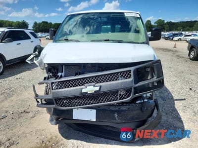 Piąte zdjęcie samochodu w środku: 2017 CHEVROLET EXPRESS G2500 VIN:1GCWGBFF4H1350508 - miniatura