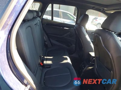 Zdjęcie 10 z 13 samochodu: 2018 BMW X1 XDRIVE28I VIN:WBXHT3C31J5L33882 - miniatura