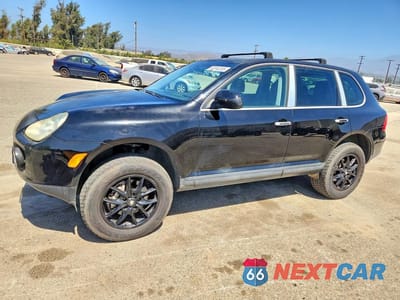 2004 PORSCHE CAYENNE S WP1AB29P44LA74924 - główne zdjęcie licytacji z USA - miniatura