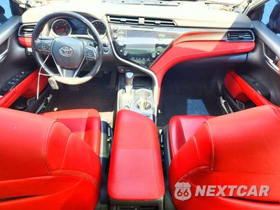 Zdjęcie 8 z 12 samochodu: 2019 TOYOTA CAMRY XSE VIN:4T1B61HK8KU289476 - miniatura