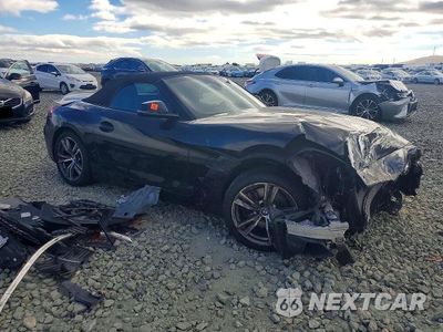 Czwarte zdjęcie samochodu z boku: 2021 BMW Z4 SDRIVE30I VIN:WBAHF3C05MWX33594 - miniatura
