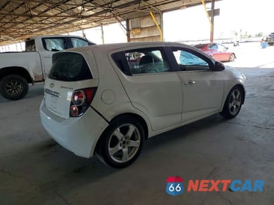Trzecie zdjęcie samochodu z tyłu: 2012 CHEVROLET SONIC LTZ VIN:1G1JE6SH8C4202523 - miniatura