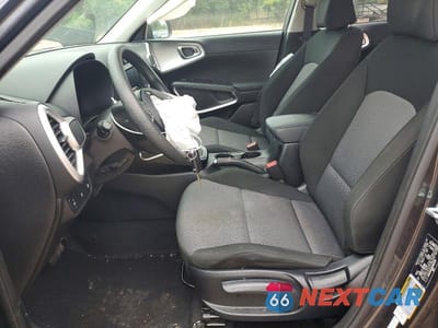 Zdjęcie 7 z 12 samochodu: 2022 KIA SOUL LX VIN:KNDJ23AU9N7812333 - miniatura