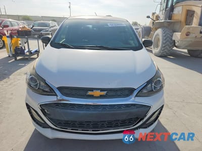 Piąte zdjęcie samochodu w środku: 2020 CHEVROLET SPARK LS VIN:KL8CB6SA7LC476709 - miniatura
